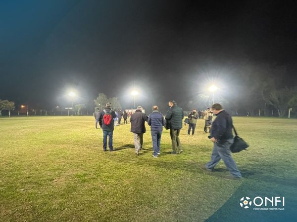 Iluminá el Deporte en el Club Social y Deportivo La Granja de Fútbol Infantil