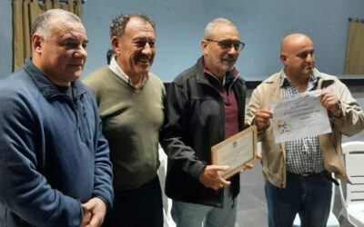 Peñarol y Huracán de San Ramón recibieron entrega de colaboración por parte de ONFI