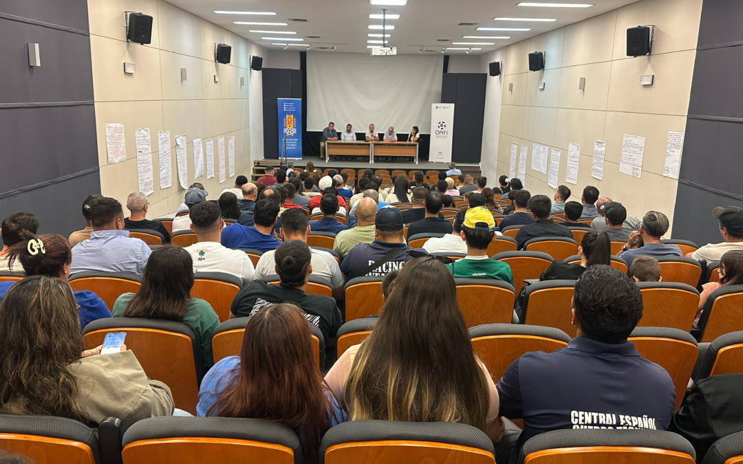 Finalizó el Curso de Orientadores/as Técnicos/as en Montevideo: más de 60 egresados recibieron su certificación