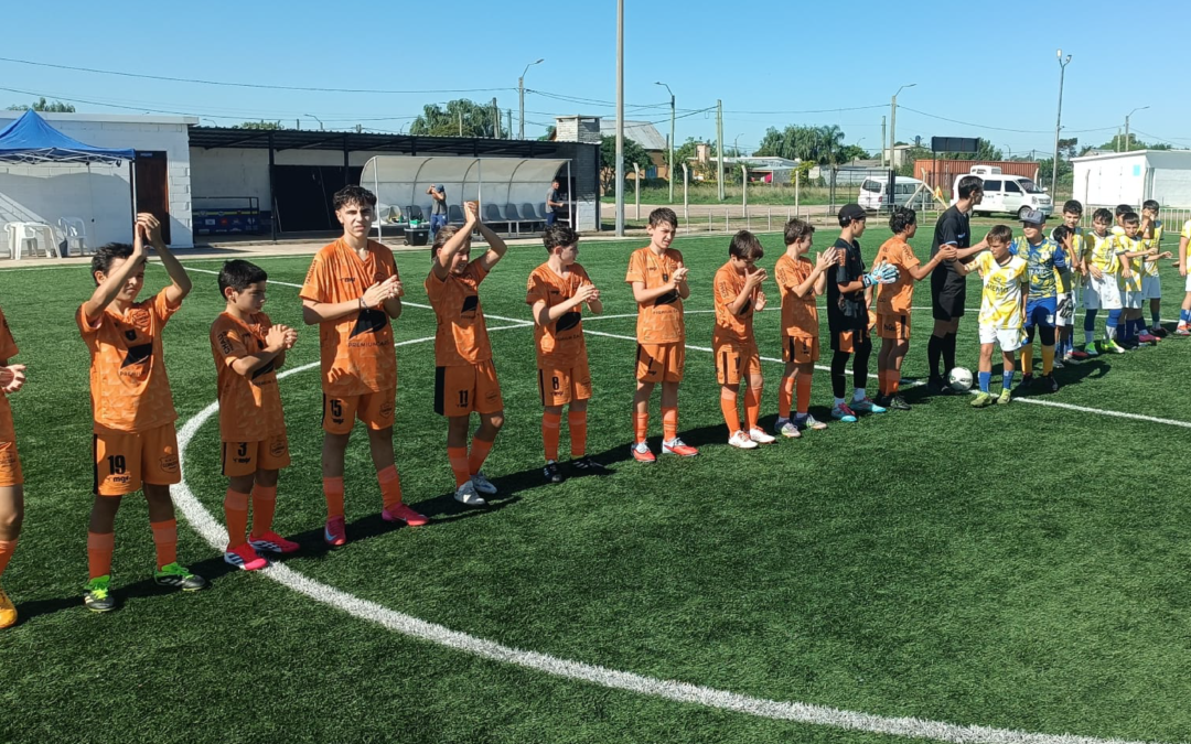 Se disputaron las semifinales del Campeonato Nacional de Clubes 2026 en categoría mixta 2014