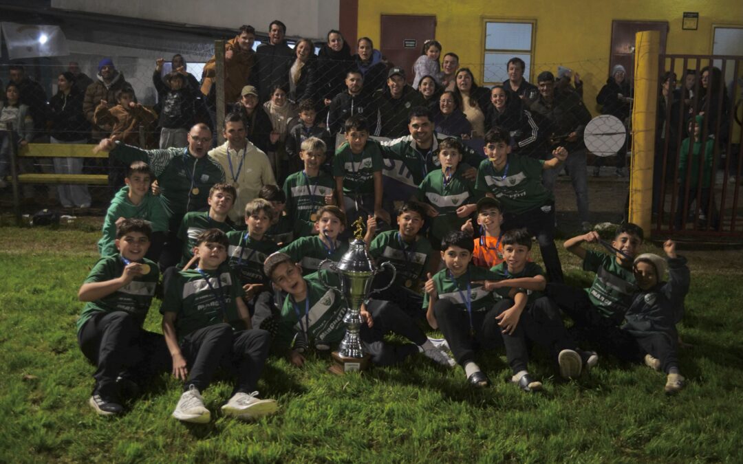 Carmelitana se consagró campeona nacional en la categoría 2014 Divisional B